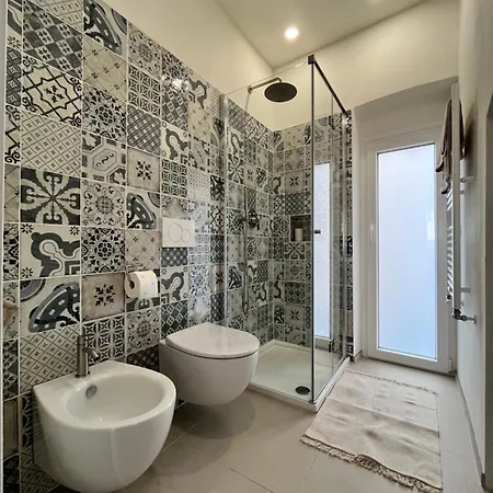 Charming Flat With Seaview Genoa
