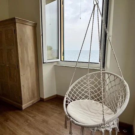 Apartment Charming Flat With Seaview Genoa