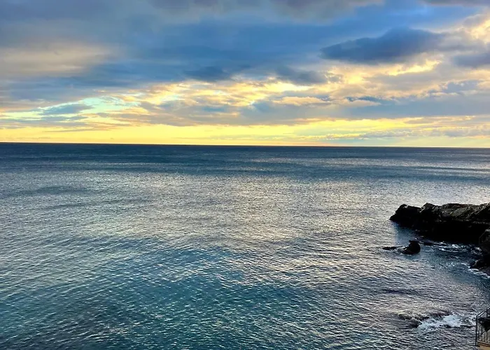 Apartment Charming Flat With Seaview *