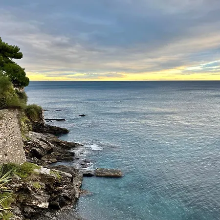 Apartmán Charming Flat With Seaview *